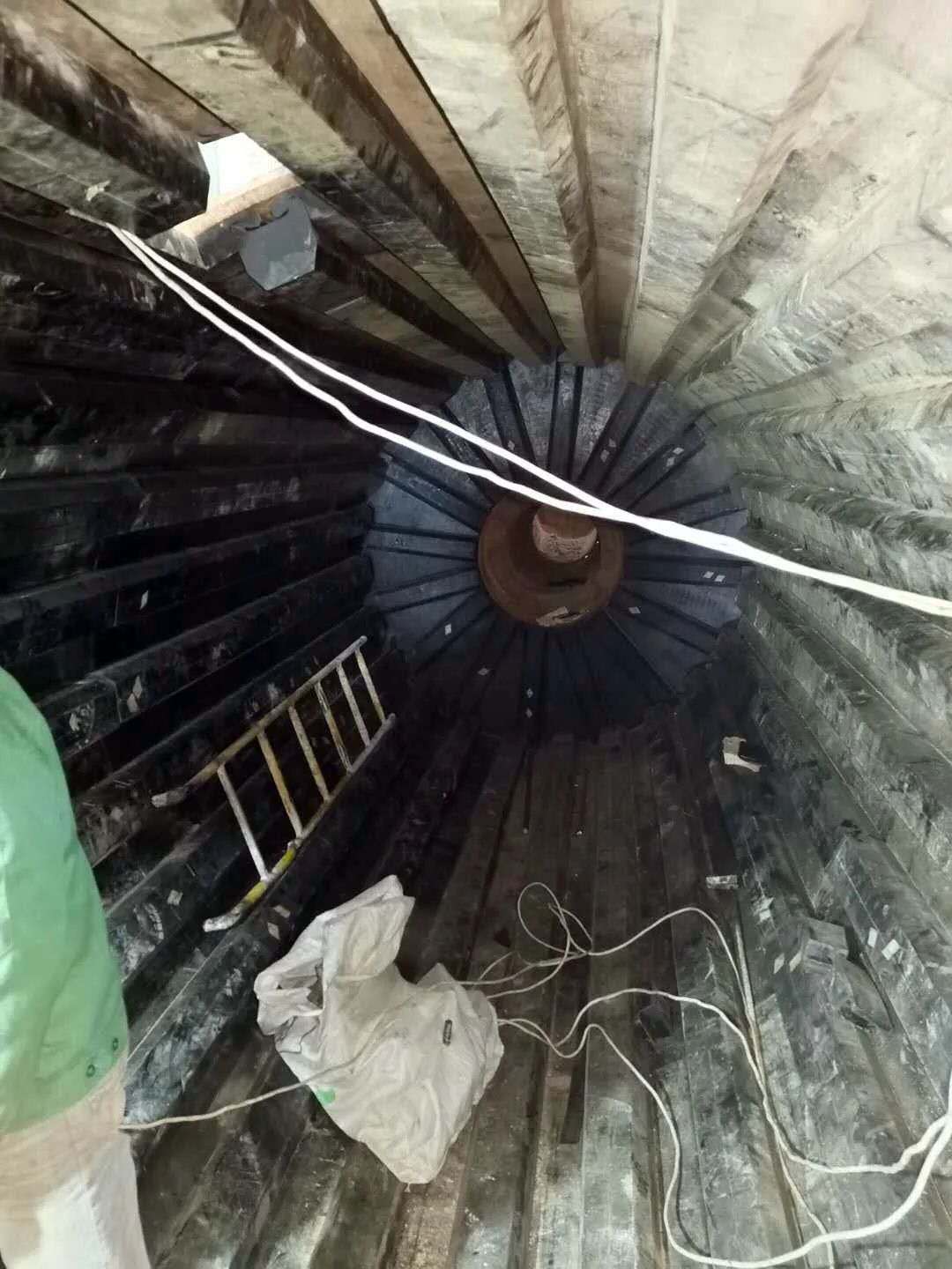 磨機(jī)橡膠襯板